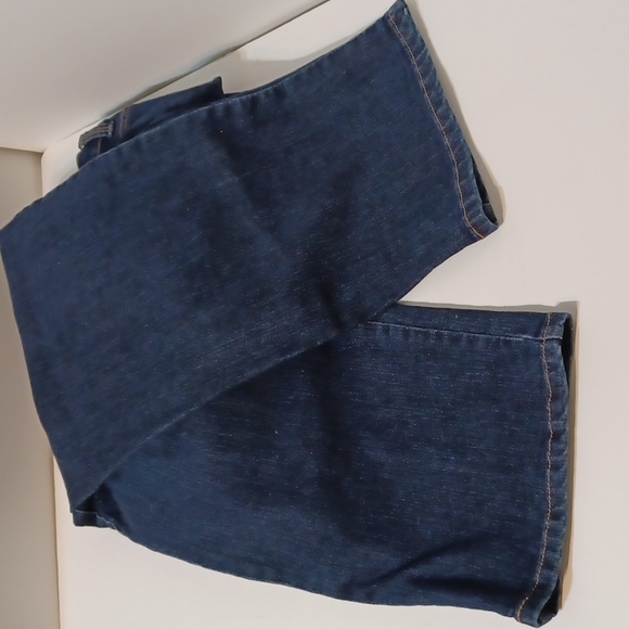 Gloria Vanderbilt Women's Amanda Classic High Rise Tapered Jean - Picture 13 of 13